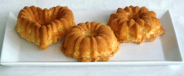Image of mini pound cakes